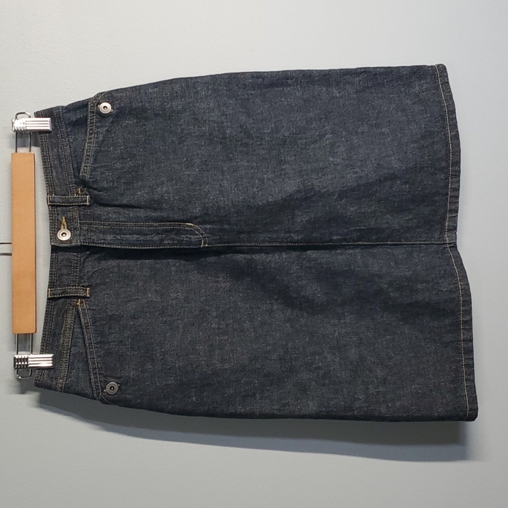 Liz Claiborne Lizwear skirt women's size 4 blue denim jeans‎ skirt Liz Wear
